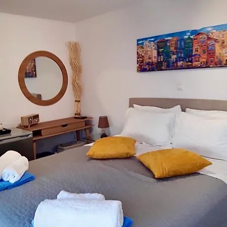 Venetia Corfu بيت للعطل *