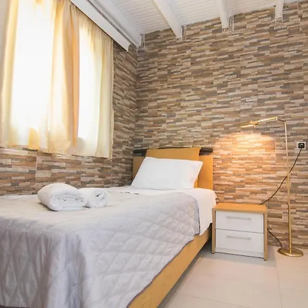 Venetia Corfu بيت للعطل Agnítsini